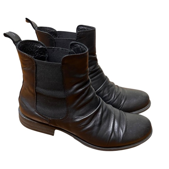 Miz Mooz Lissie Boot- Pull On Leather Ankle Boot- Size 8.5 - Picture 4 of 8